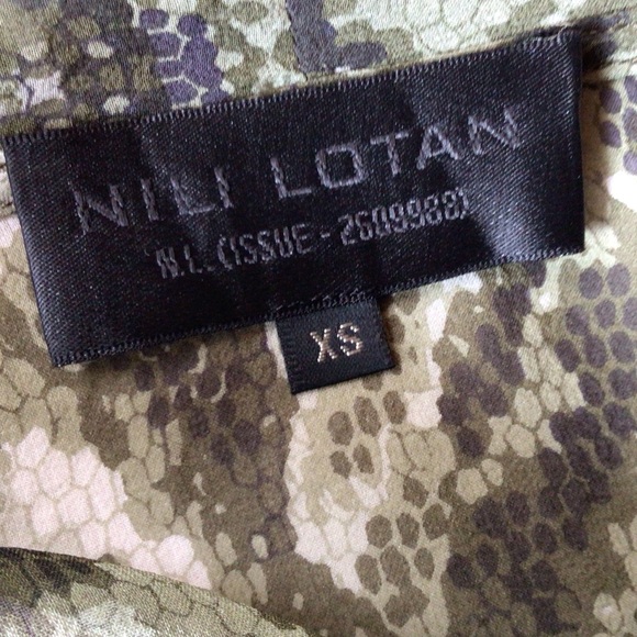 Nili Lotan Snake Print 100% Silk Chiffon Top Front Tie - Picture 7 of 7